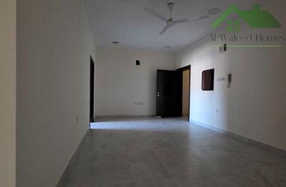 Apartment - 2 Bedrooms - 2 Bathrooms for rent in Galali - Muharraq Governorate