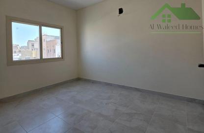 Apartment - 2 Bedrooms - 2 Bathrooms for rent in Galali - Muharraq Governorate
