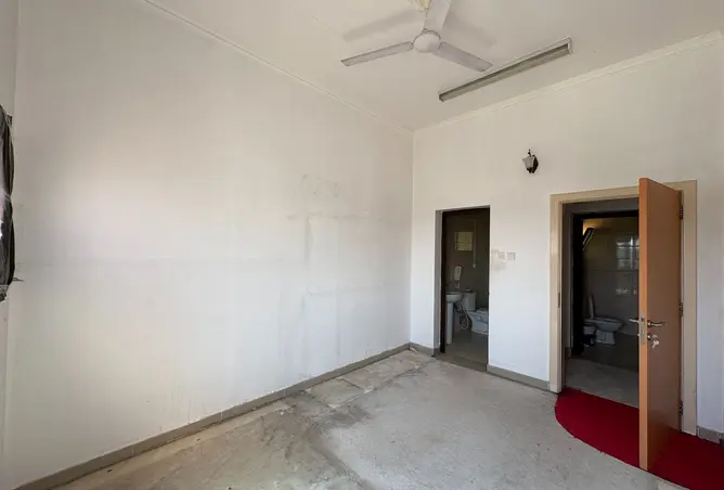 57698789 - Property Image 2