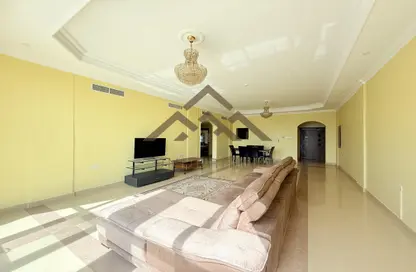 شقة - 3 غرف نوم - 3 حمامات للايجار في الجفير - محافظة العاصمة