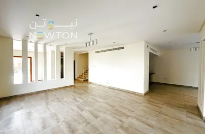 فيلا - 4 غرف نوم - 5 حمامات للايجار في الجسرة - المحافظة الشمالية