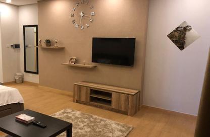 Apartment - Studio - 1 Bathroom for sale in Al Juffair - Capital Governorate