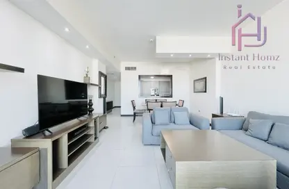 Apartment - 2 Bedrooms - 2 Bathrooms for rent in Al Juffair - Capital Governorate