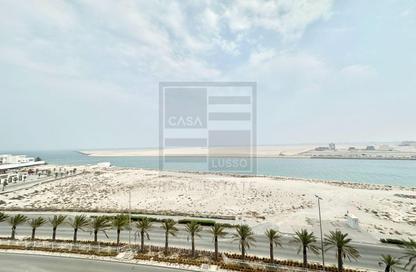 Apartment - 2 Bedrooms - 3 Bathrooms for rent in Hanging Garden - Dilmunia Island - Muharraq Governorate