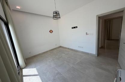 Apartment - 1 Bedroom - 2 Bathrooms for rent in Tubli - Central Governorate