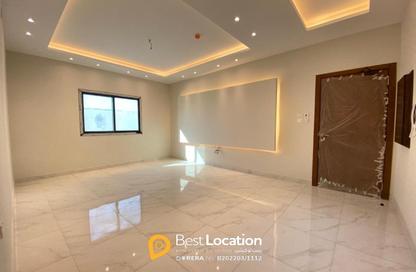 Apartment - 3 Bedrooms - 3 Bathrooms for sale in Busaiteen - Muharraq Governorate
