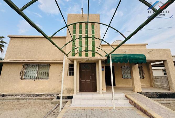 991880 - Property Image 2