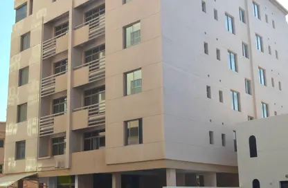 عمارة بالكامل - 2 غرف نوم - 2 حمامات للبيع في الجفير - محافظة العاصمة