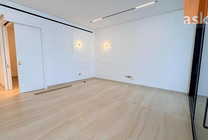 56422929 - Property Image 3