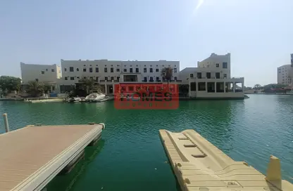 Villa - 3 Bedrooms - 5 Bathrooms for rent in Al Marsa Floating City - Amwaj Islands - Muharraq Governorate