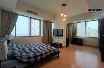 Apartment - 2 Bedrooms - 3 Bathrooms for rent in Al Juffair - Capital Governorate