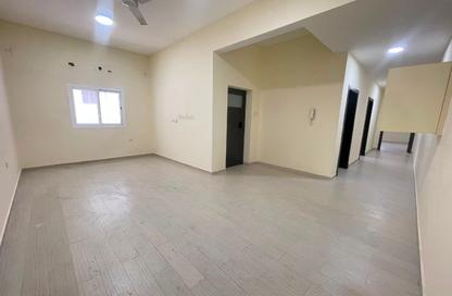 Apartment - 2 Bedrooms - 2 Bathrooms for rent in Jid Ali - Central Governorate Apartment - 2 Bedrooms - 2 Bathrooms for rent in Jid Ali - Central Governorate
