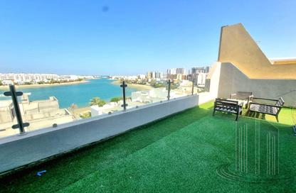 Duplex - 3 - 4 for rent in Amwaj Marina - Amwaj Islands - Muharraq Governorate
