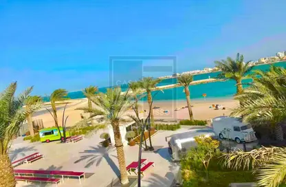 شقة - غرفة نوم - 1 حمام للايجار في مراسي البحرين - ديار المحرق - المحرق