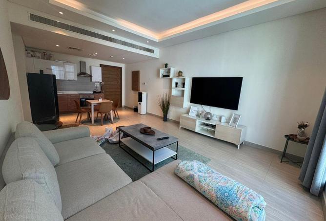 1002725 - Property Image 2