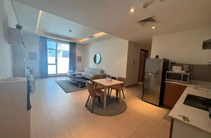 Apartment - 1 Bedroom - 2 Bathrooms for rent in Al Juffair - Capital Governorate