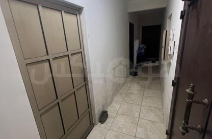 عمارة بالكامل - 8 غرف نوم - 8 حمامات للبيع في توبلي - المحافظة الوسطى