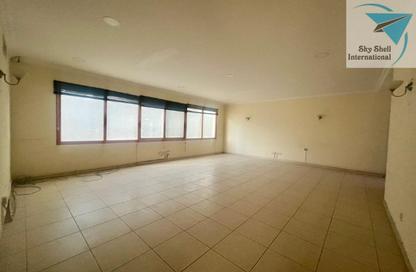 Office Space - 2 Bedrooms - 2 Bathrooms for rent in Seef - Capital Governorate