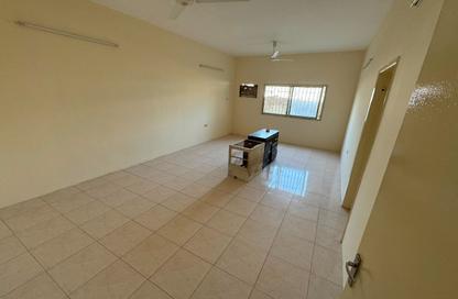 Apartment - 3 - 2 for rent in Janabiya - Northern Governorate