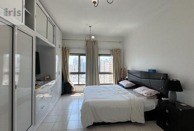 56858827 - Property Image 3