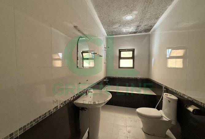 992368 - Property Image 3