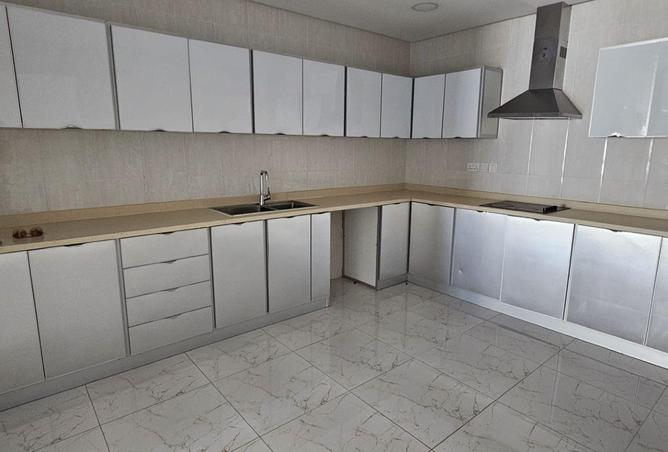 54398048 - صورة العقار 2