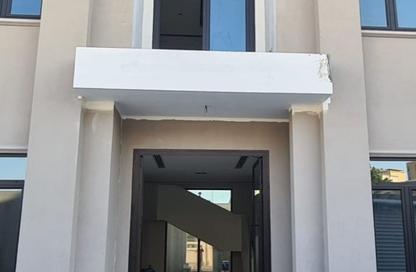 عمارة بالكامل - استوديو - 7 حمامات للايجار في المنامة - محافظة العاصمة
