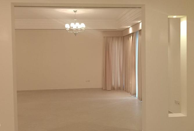 54744400 - Property Image 3