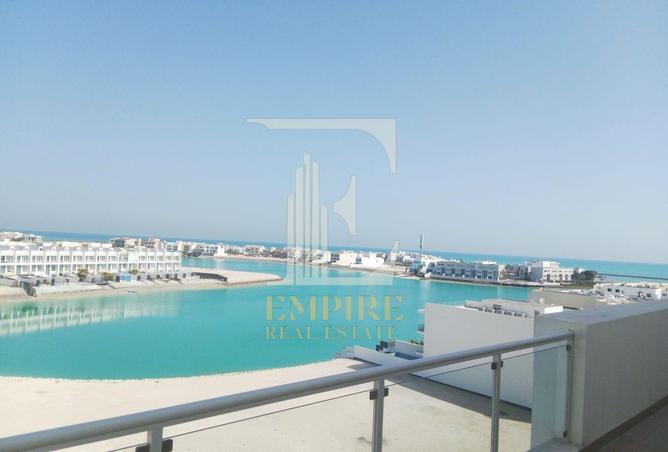 994373 - Property Image 2