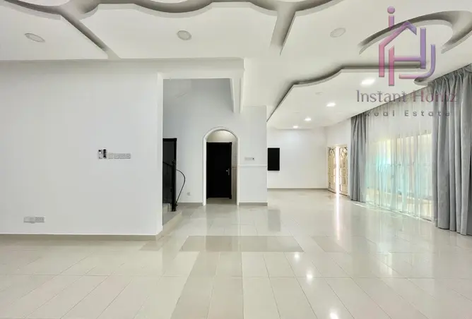 57434323 - Property Image 3