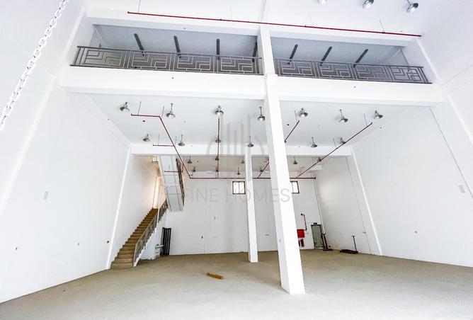 985809 - Property Image 3