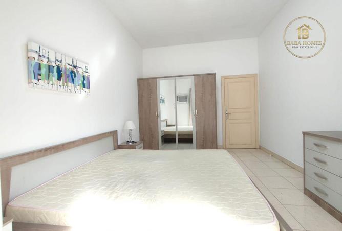 993318 - Property Image 3