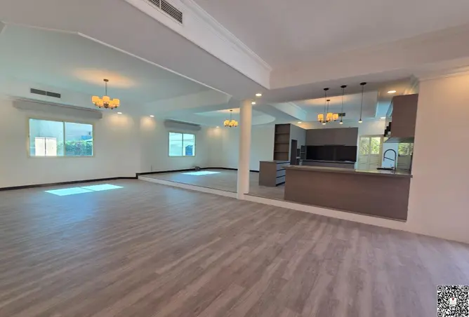 56009405 - Property Image 3