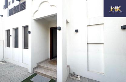 Villa - 5 Bedrooms - 4 Bathrooms for rent in Al Noor - Diyar Al Muharraq - Muharraq Governorate