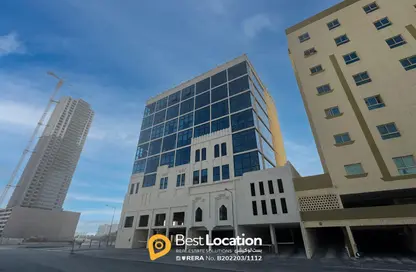 Office Space - 1 Bedroom - 4 Bathrooms for sale in Al Burhama - Manama - Capital Governorate