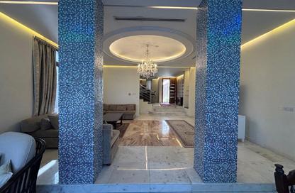 Villa - 4 - 5 for rent in Amwaj Islands - Muharraq Governorate Villa - 4 - 5 for rent in Amwaj Islands - Muharraq Governorate