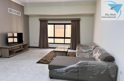 Apartment - 2 Bedrooms - 2 Bathrooms for rent in Al Juffair - Capital Governorate