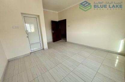 Apartment - 2 Bedrooms - 2 Bathrooms for rent in Alhajiyat - Riffa - Southern Governorate