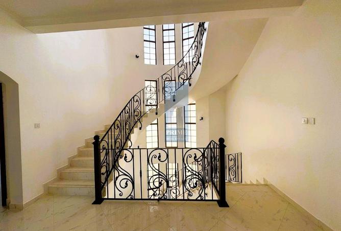 56889673 - Property Image 3