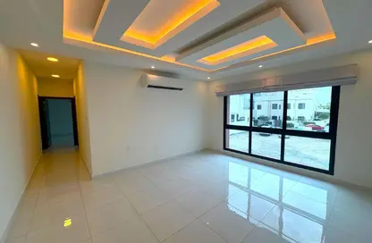 Apartment - 2 Bedrooms - 2 Bathrooms for rent in Saar - Northern Governorate