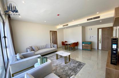 Apartment - 2 - 2 for rent in Al Juffair - Capital Governorate