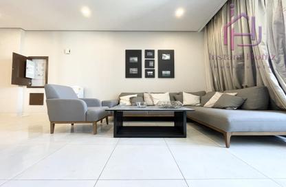 Apartment - 2 Bedrooms - 2 Bathrooms for rent in Al Juffair - Capital Governorate