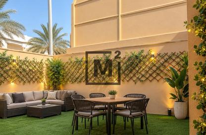 Villa - 5 - 5 for sale in Busaiteen - Muharraq Governorate