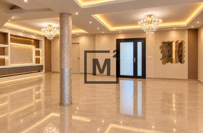 Villa - 5 - 5 for sale in Busaiteen - Muharraq Governorate