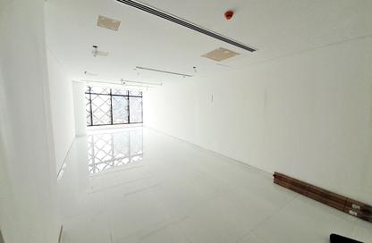 Office Space - Studio - 3 Bathrooms for rent in Seef - Capital Governorate