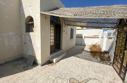 Villa - 3 Bedrooms - 2 Bathrooms for sale in Hamad Town - Northern Governorate