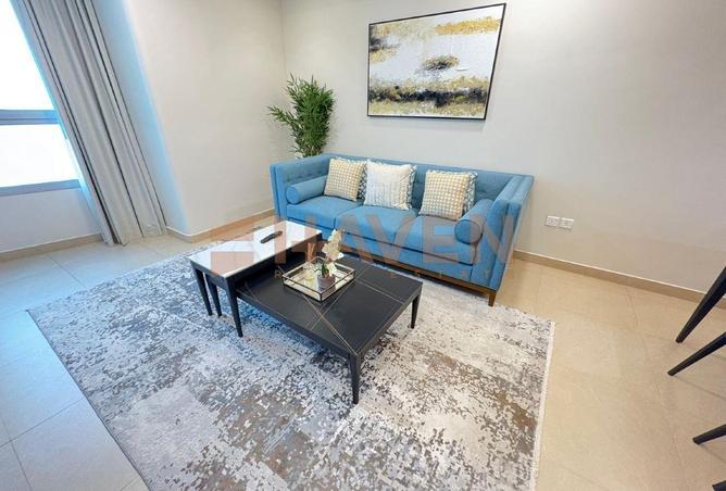 992440 - Property Image 2