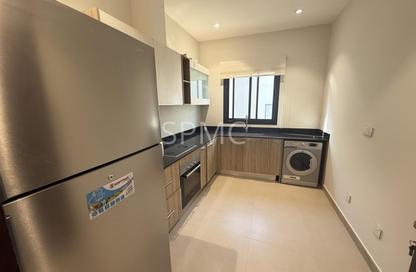 Apartment - 2 Bedrooms - 2 Bathrooms for rent in Tubli - Central Governorate
