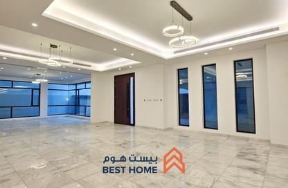 Villa - 5 Bedrooms - 7 Bathrooms for sale in Saar - Northern Governorate