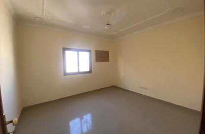 Apartment - 2 Bedrooms - 2 Bathrooms for rent in Diraz - Northern Governorate